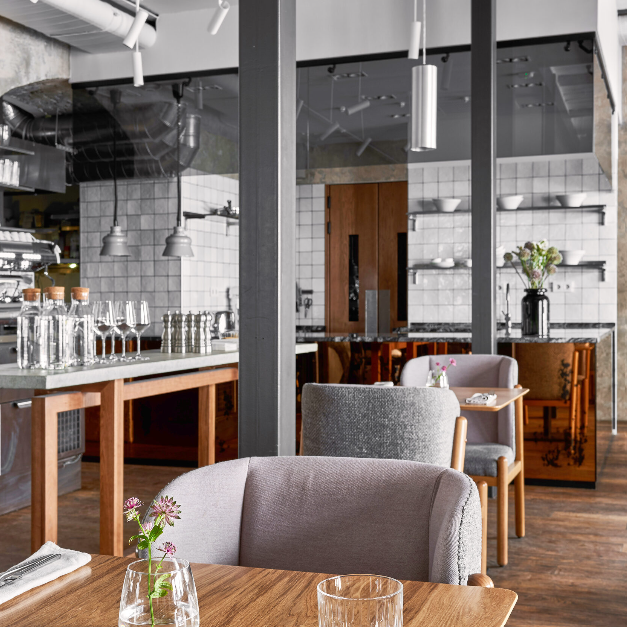 фото с сайта ресторана friends-of-friends.ru