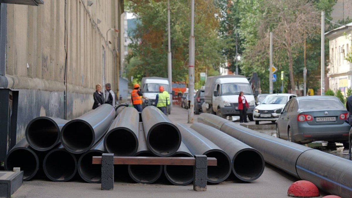    В Саратове на Зарубина заменят чугунные трубы 60-летнего возрастаНовости Саратова и области – Сетевое издание «Репортер64»