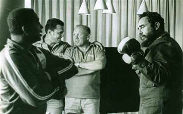 Фидель Кастро и Альсидес Сагарра. Фото с Яндекс