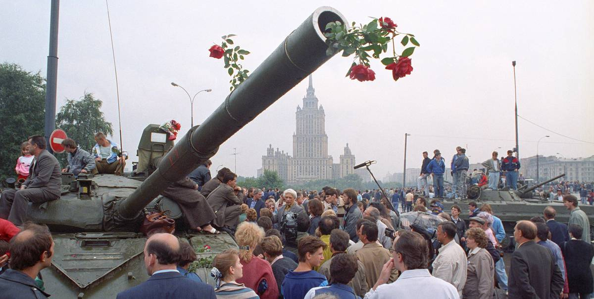 Август 1991 года. Москва и танки. Фото для иллюстрации из сети.