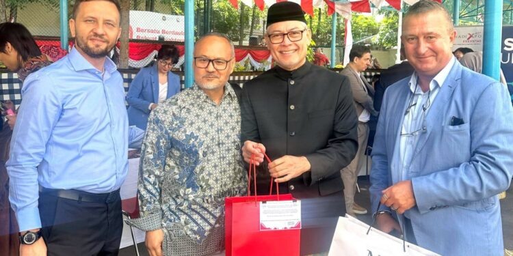    Дмитрий Киселев/ТЕХНОСУВЕРЕН