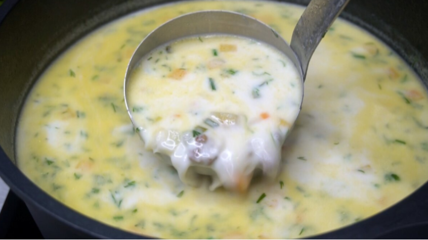 Какой обед без горячего, суп "Обжорка" такой едят и муж и дети, и добавки просят. Готовится за 30 минут вместе с подготовкой