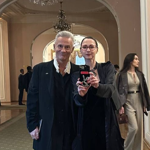 Олег Меньшиков с женой Анастасией