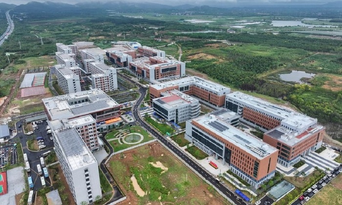    В Нанкине стартовал культурный лагерь для студентов из России и Китая