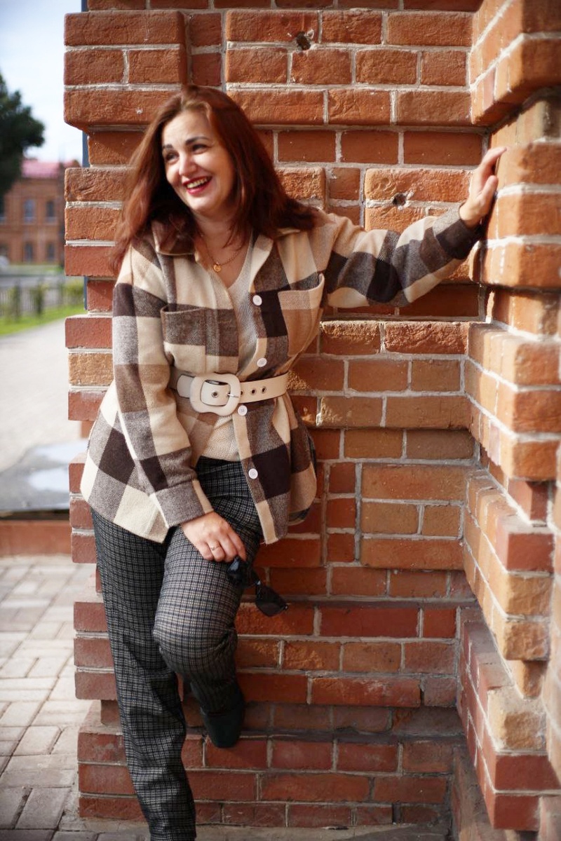 Привет. Я Ленок. И я много лет работала над собой, искореняя этот комплекс в себе. 