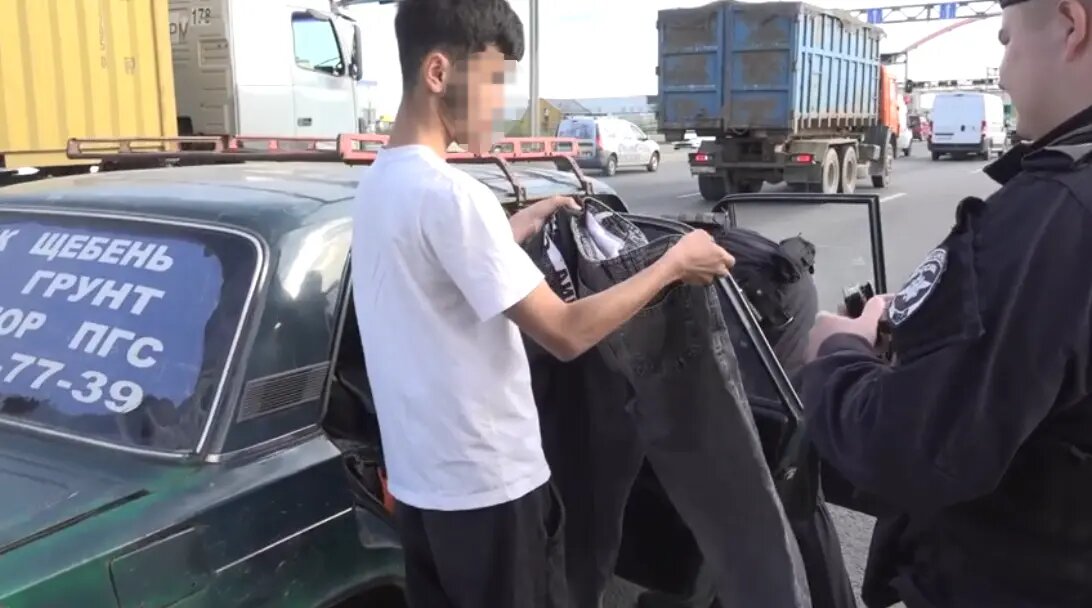    Фото: кадр видео ГУ МВД по Петербургу и Ленобласти