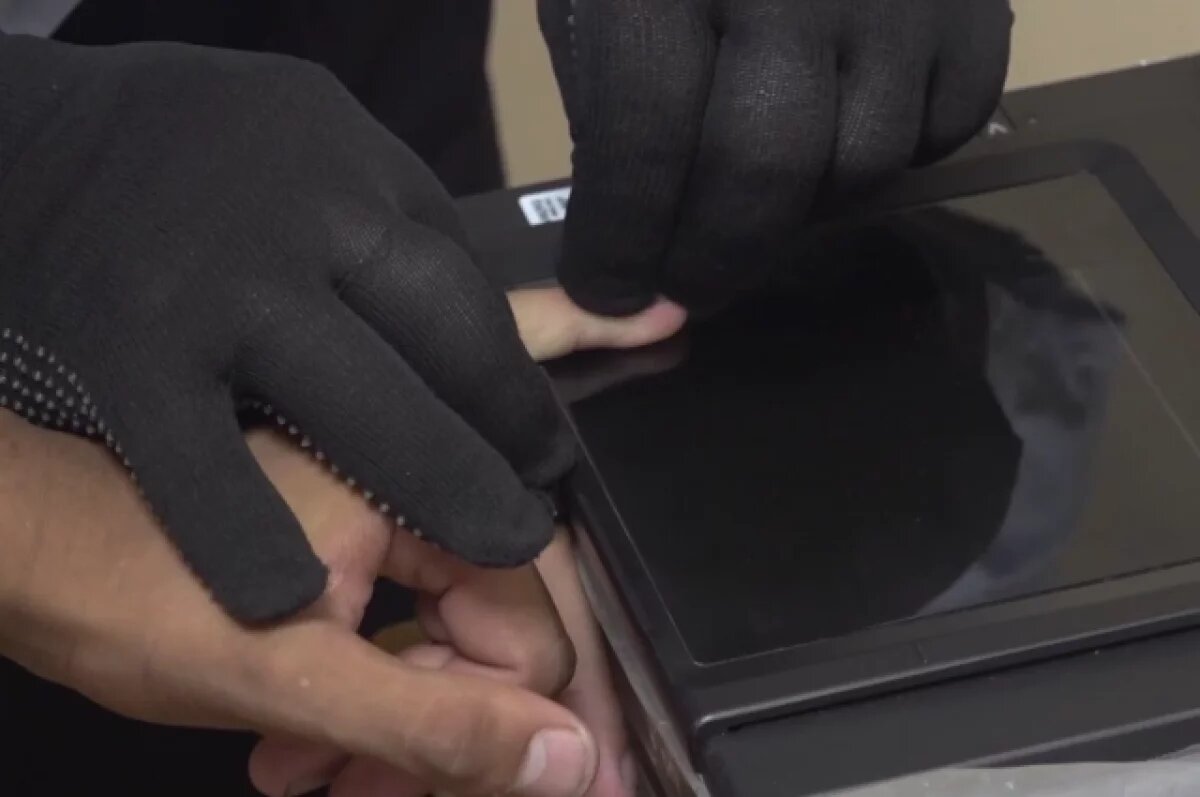    В Петербурге на двух трассах проверяли нарушителей ПДД и нелегалов