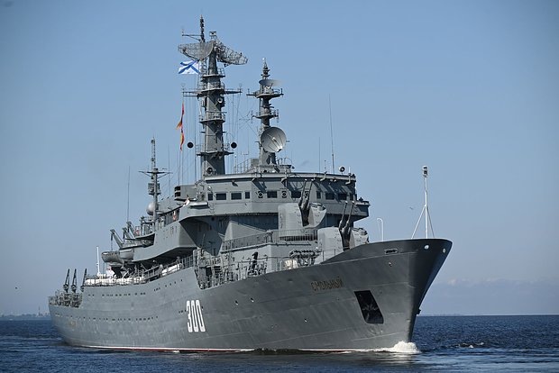   УК «Смольный»