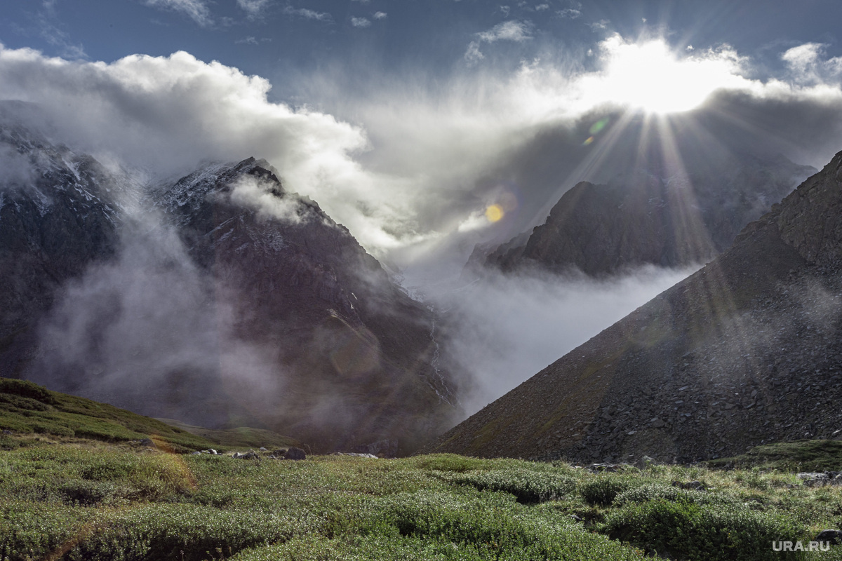 Алтайские горы таят в себе множество опасностей. Фото: Сергей Шадрин © URA.RU