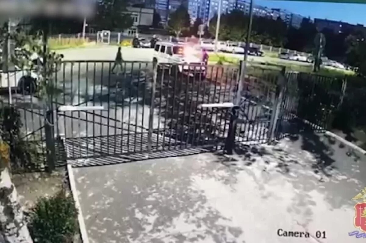    Выследил и сжег его «гелик».