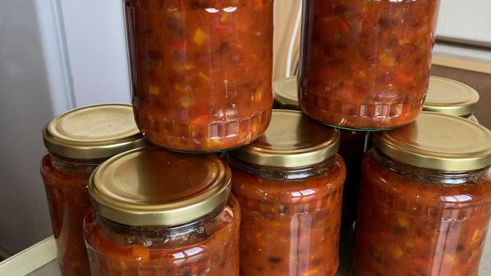 Гусь в Автоклаве: Трофей с Подворья, ставший Легендой Стола