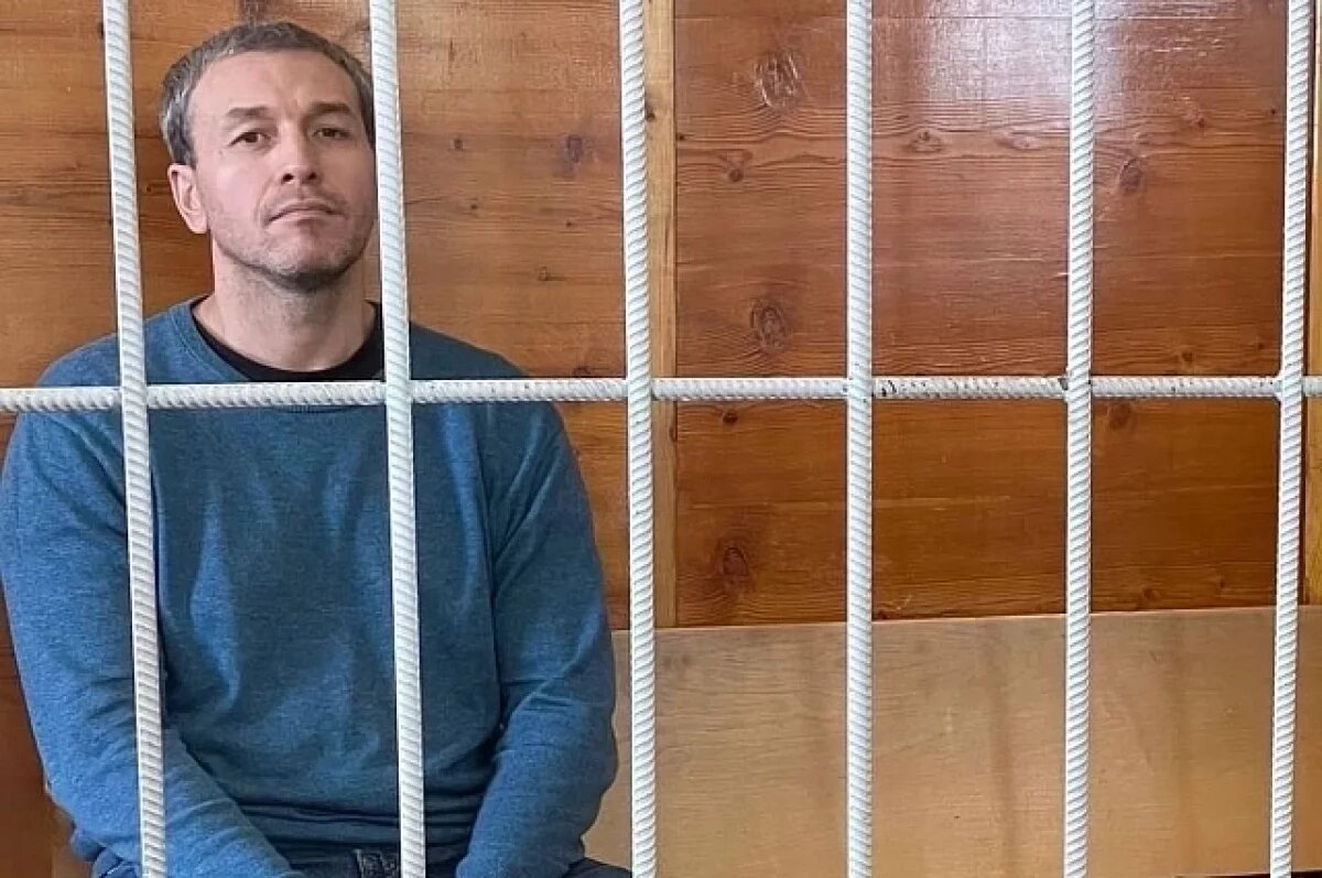    Екатеринбуржца, обвиняемого в убийстве на Крауля, отправили в СИЗО