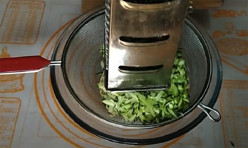 Кабачковый хлеб: мягкая летняя выпечка с неожиданным вкусом