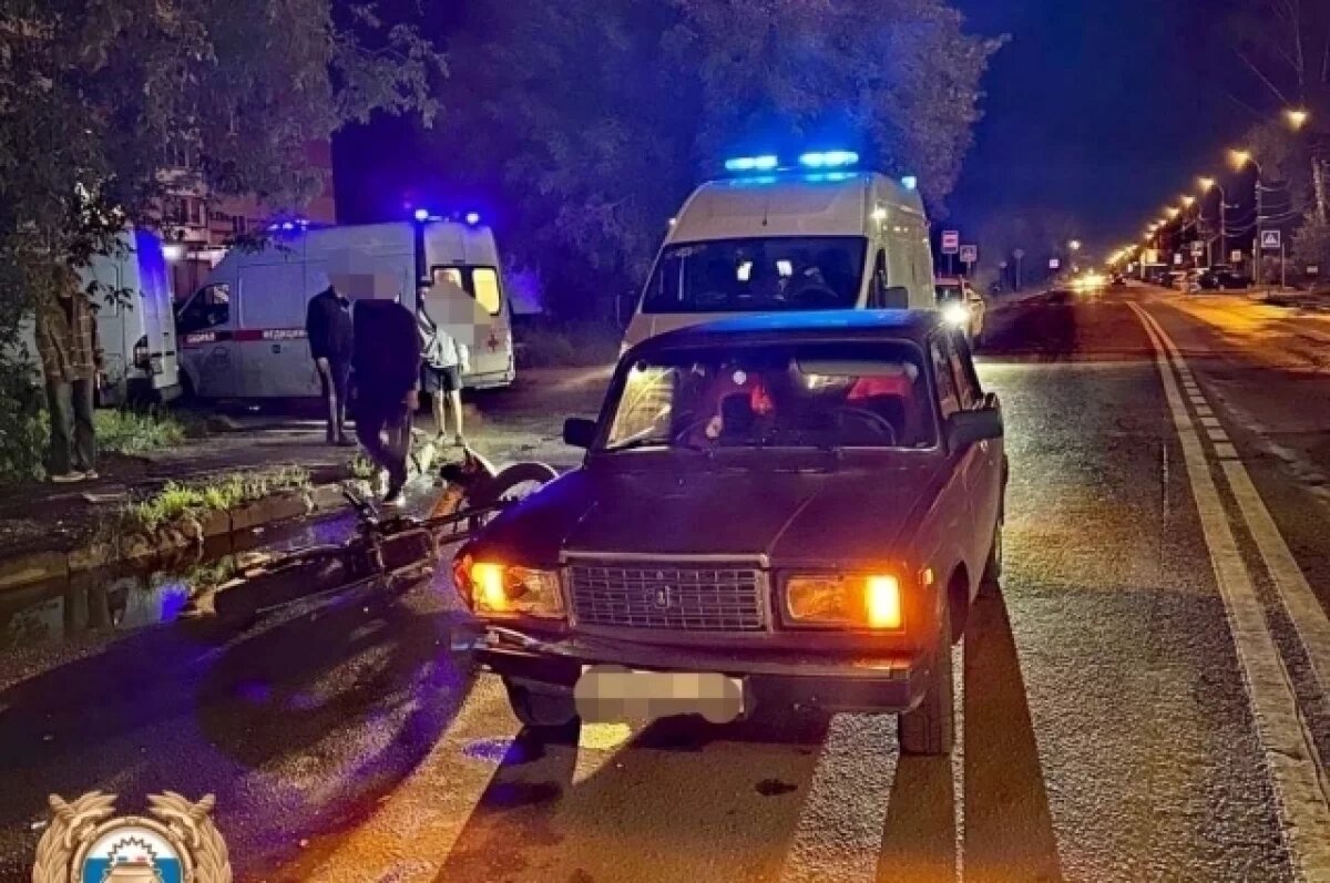    В Твери 16-летний подросток на питбайке столкнулся с ВАЗ