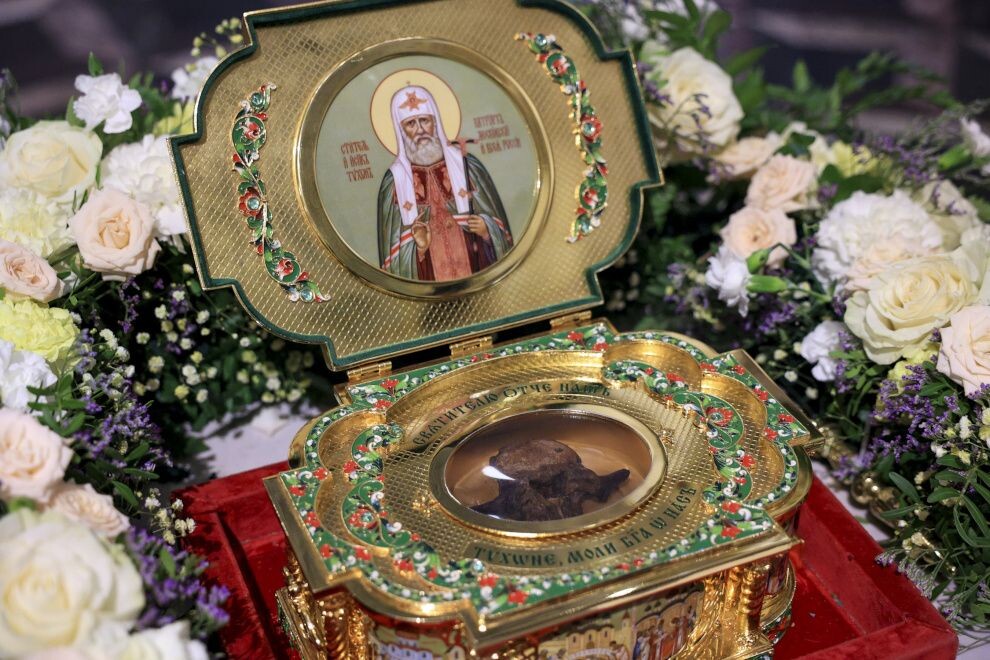    Мощи святителя Тихона привезли в Санкт-Петербург для поклонения верующих