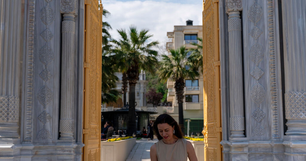 Обман туристов в Турции в 2025 году: советы адвоката, как не попасть в ловушку