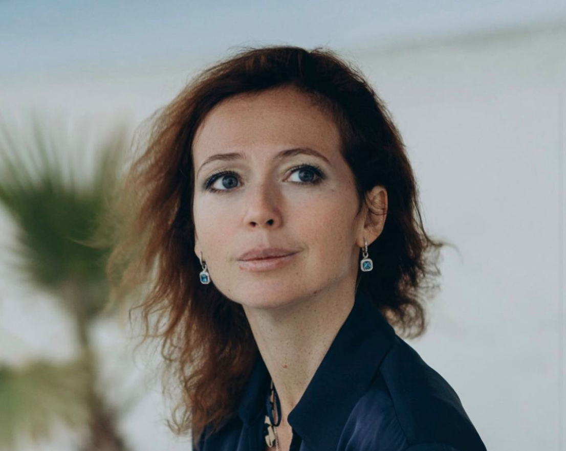 Елена Захарова