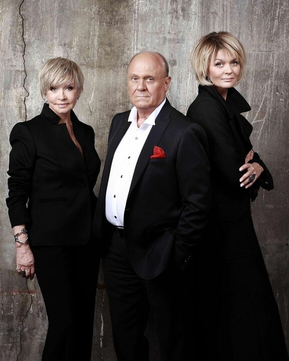 Вера Алентова, Владимир и Юлия Меньшовы