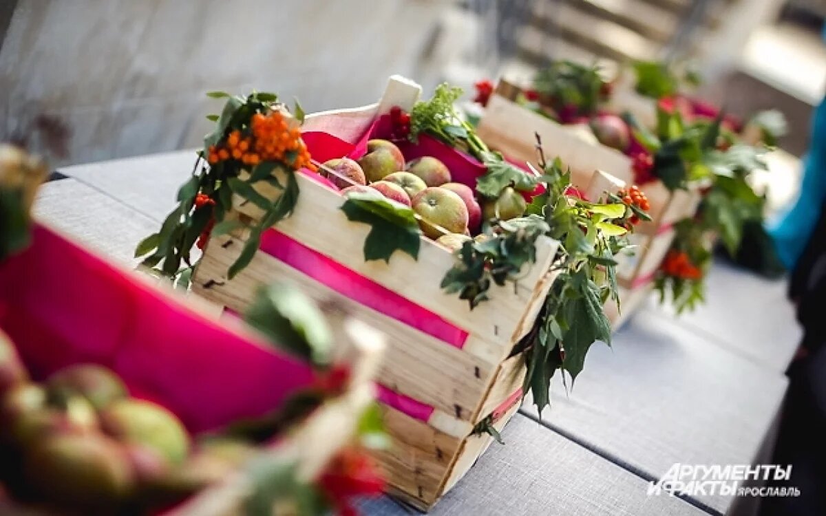    19 августа по народной традиции празднуют Яблочный Спас.