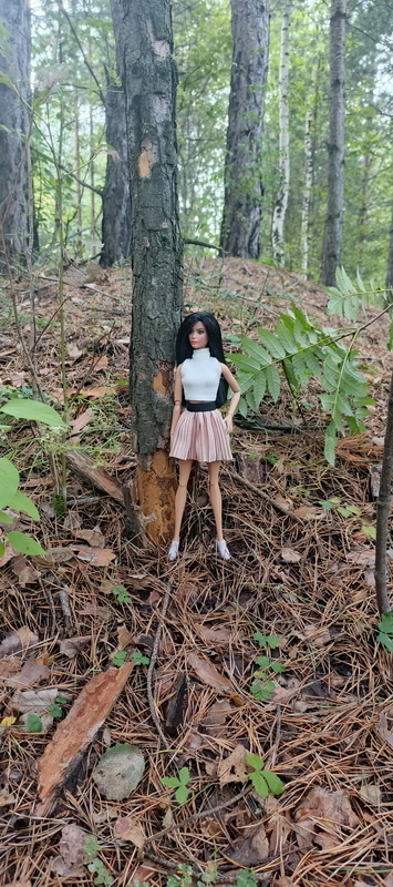 Городская дамочка в лесу.