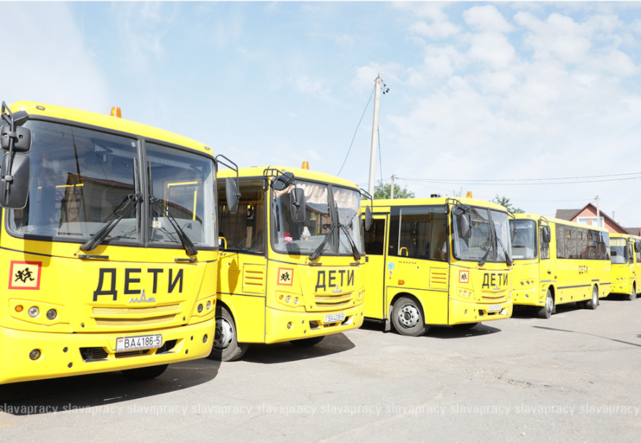     Готовы ли школьные автобусы к старту учебного года?