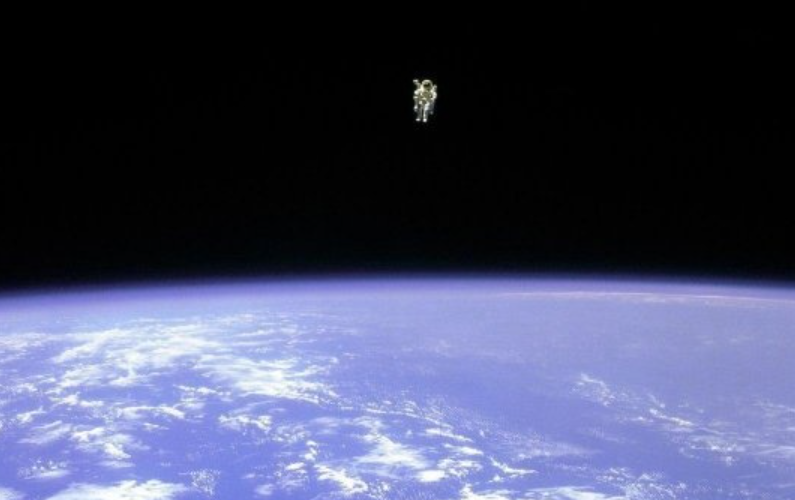 Один в космосе