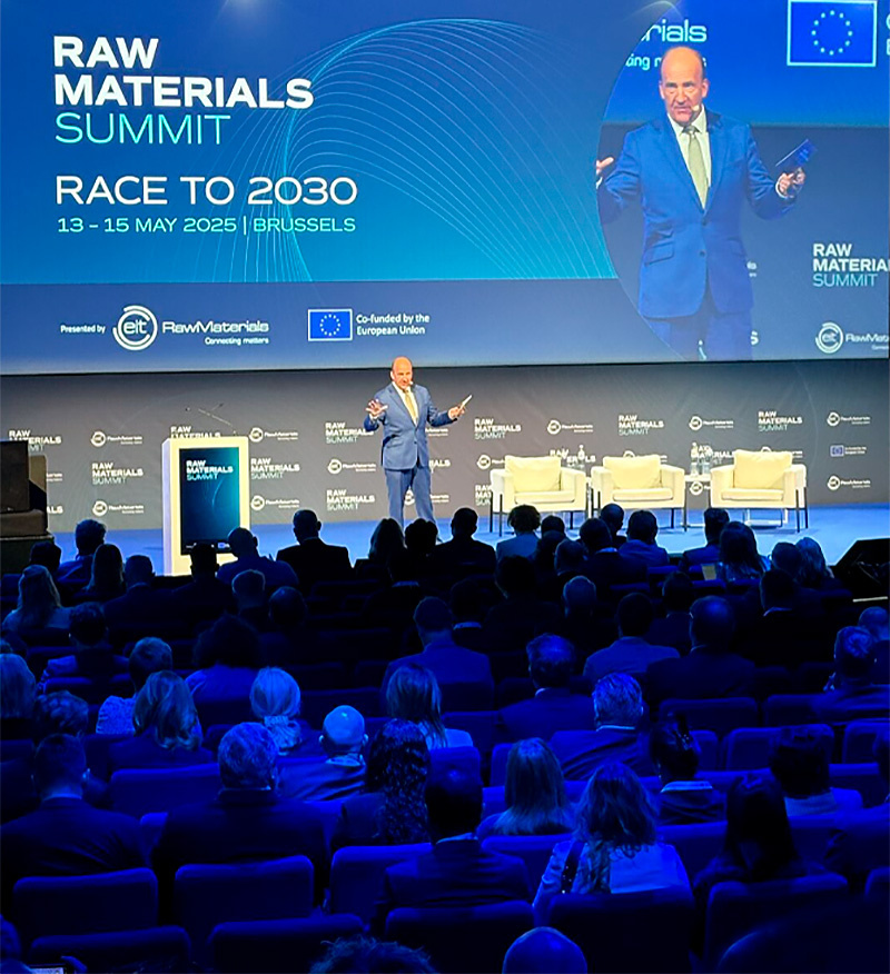 На саммите EIT RawMaterials. Фото с сайта media.licdn.com