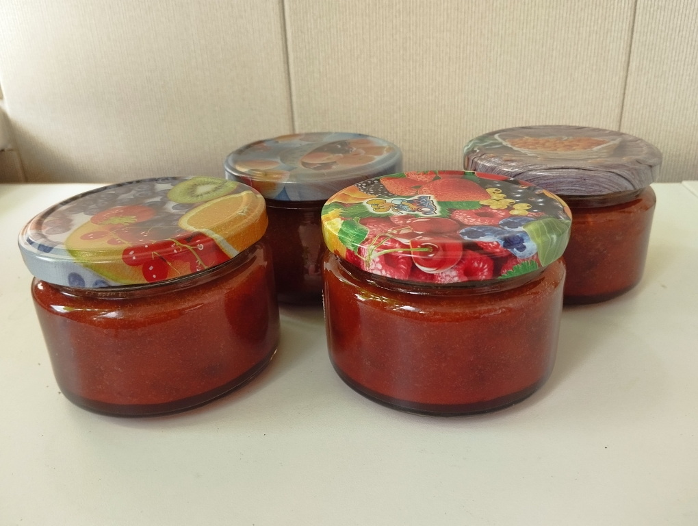 Джем из сливы.