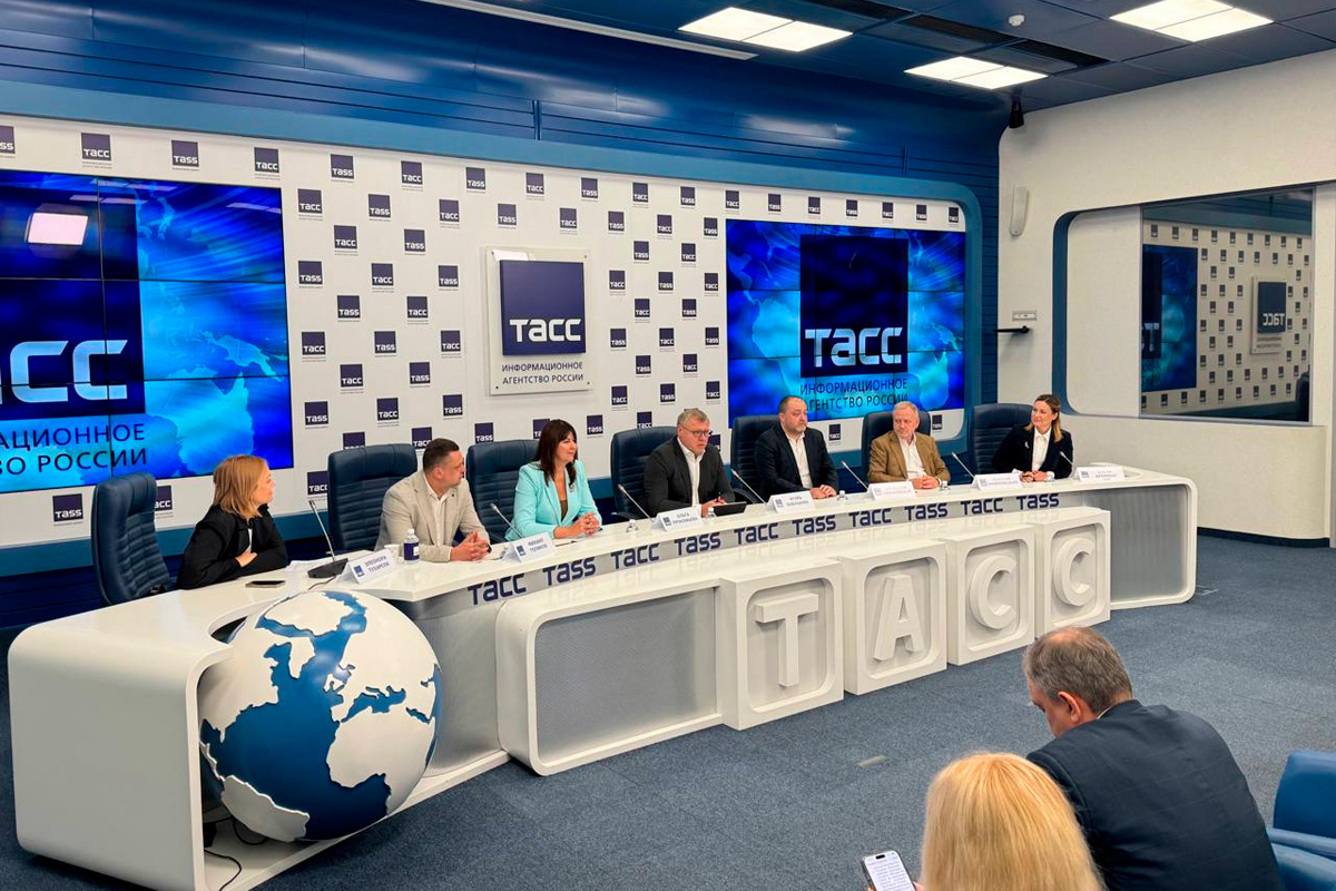    Фото: Управление пресс-службы и информации администрации губернатора Астраханской области, источник: astrobl.ru