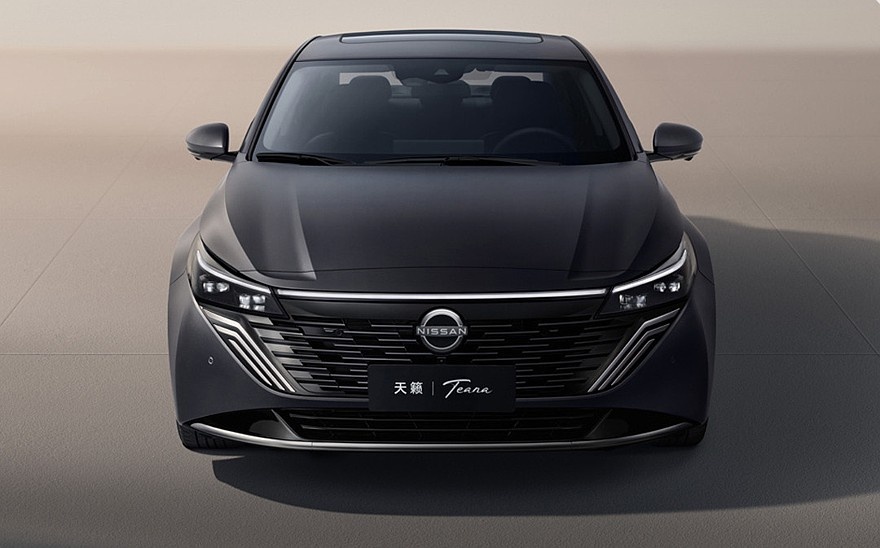    На фото: новый седан Nissan Teana для китайского рынка