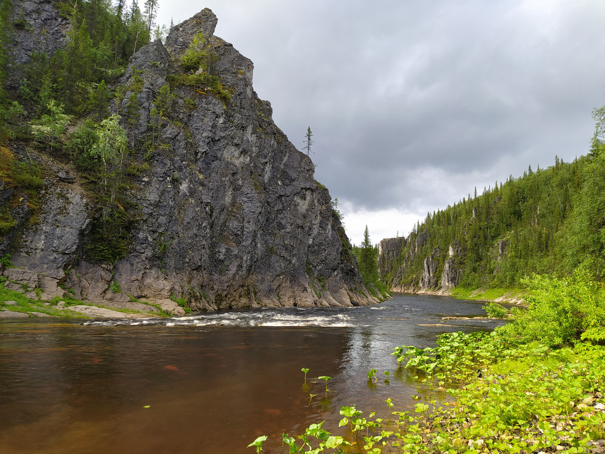 Та самая речка Шарью, ради которой мы делали крюк по пути в тундру