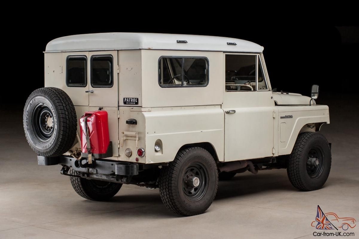 Nissan Patrol 60 сзади. Источник фото: Pinterest.ru
