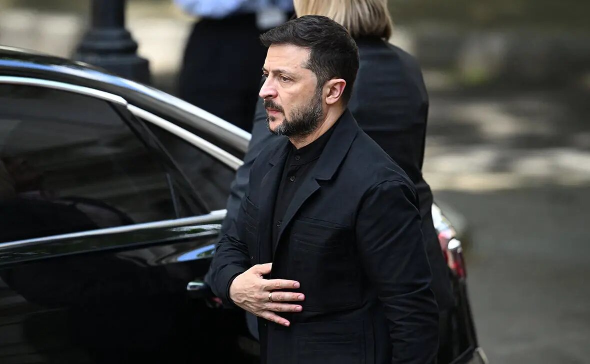    Владимир Зеленский Фото: Leon Neal / Getty Images Полина Белоусова