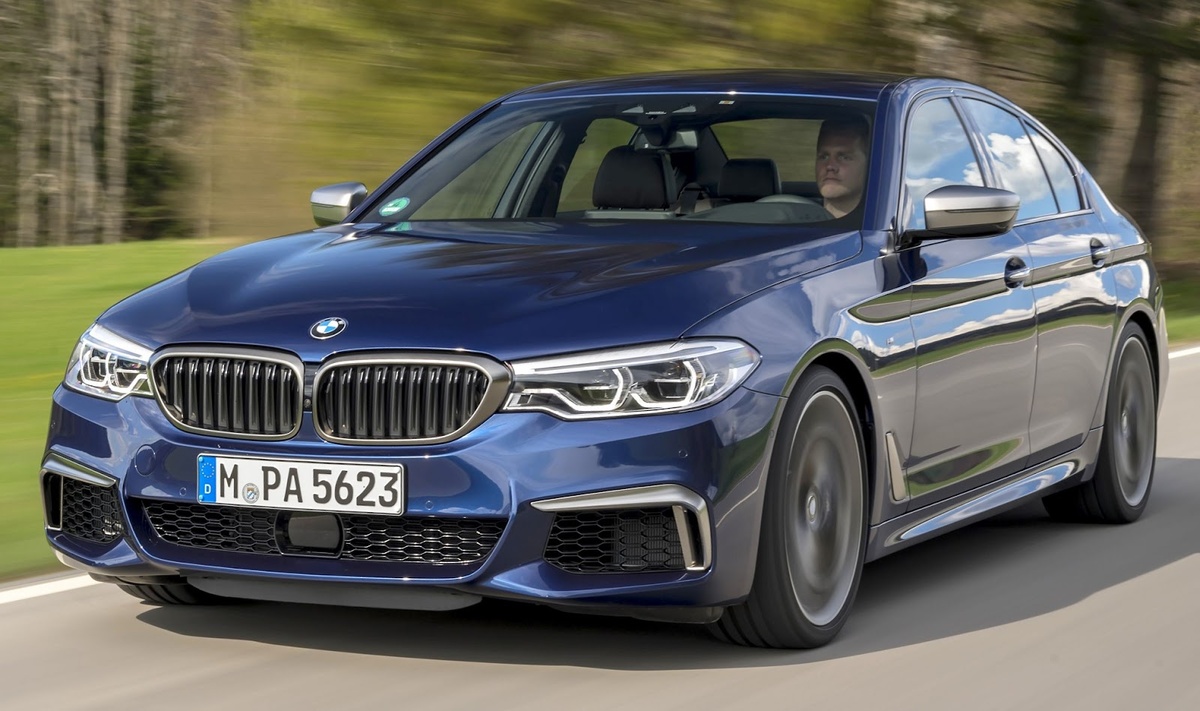 Дизельный BMW M550d xDrive G30 разгоняется очень быстро