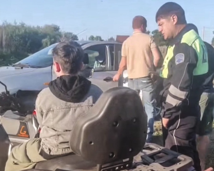     В Курском районе квадроциклами управляли 10-летние дети