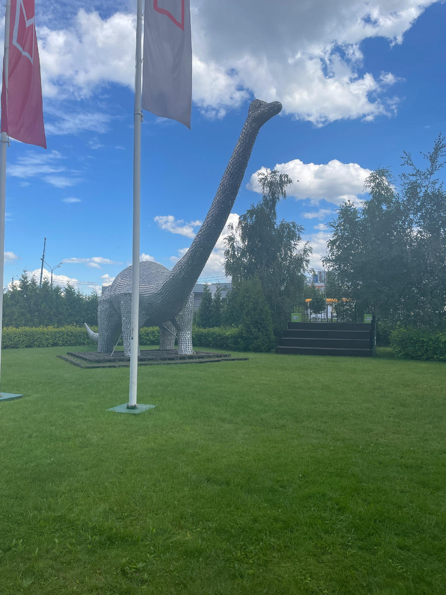 Листайте галерею, там несколько фото