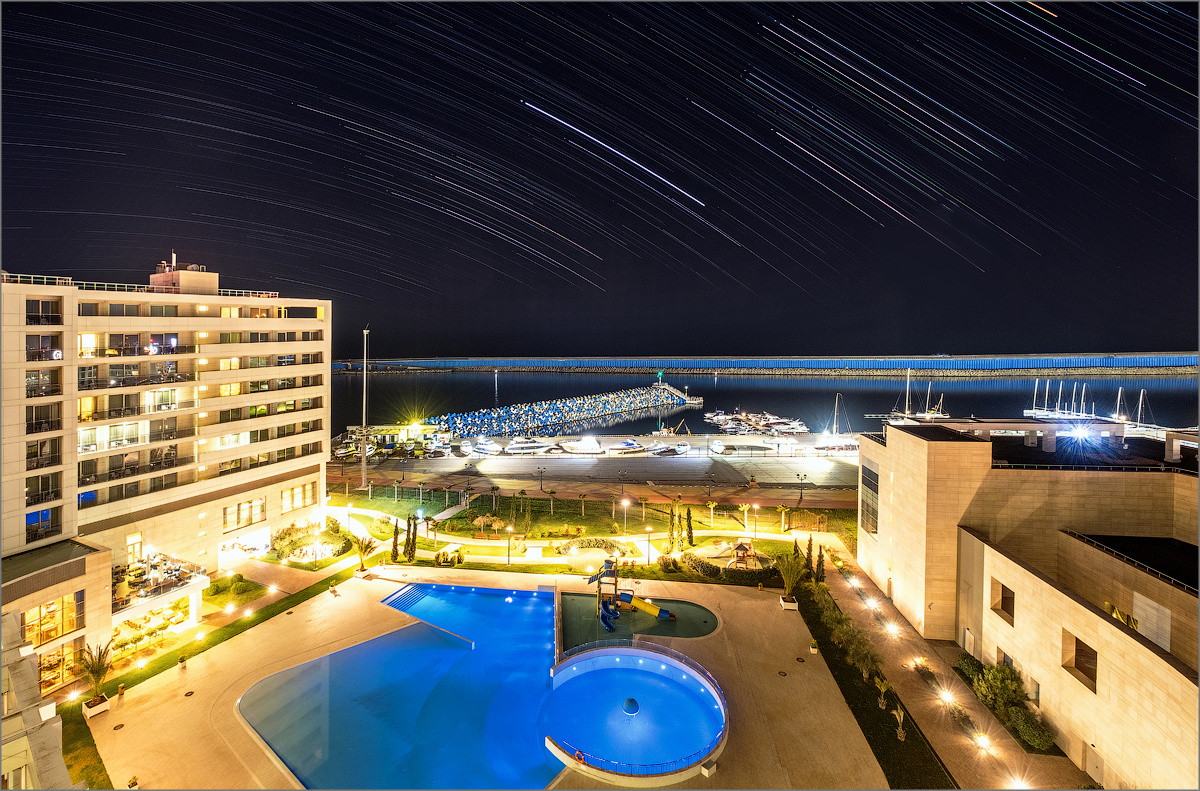 Вот вид из окна номера, тогда фотографировала.