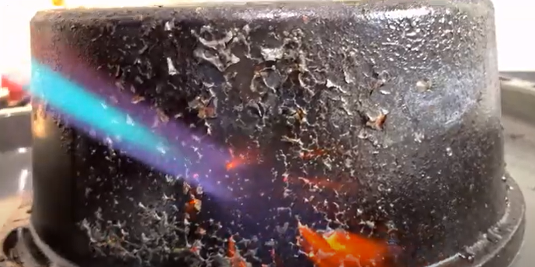 ШОК! Казан не мыли 30 лет! Пошаговая проверка способов очистить казан от нагара и жира до блеска.