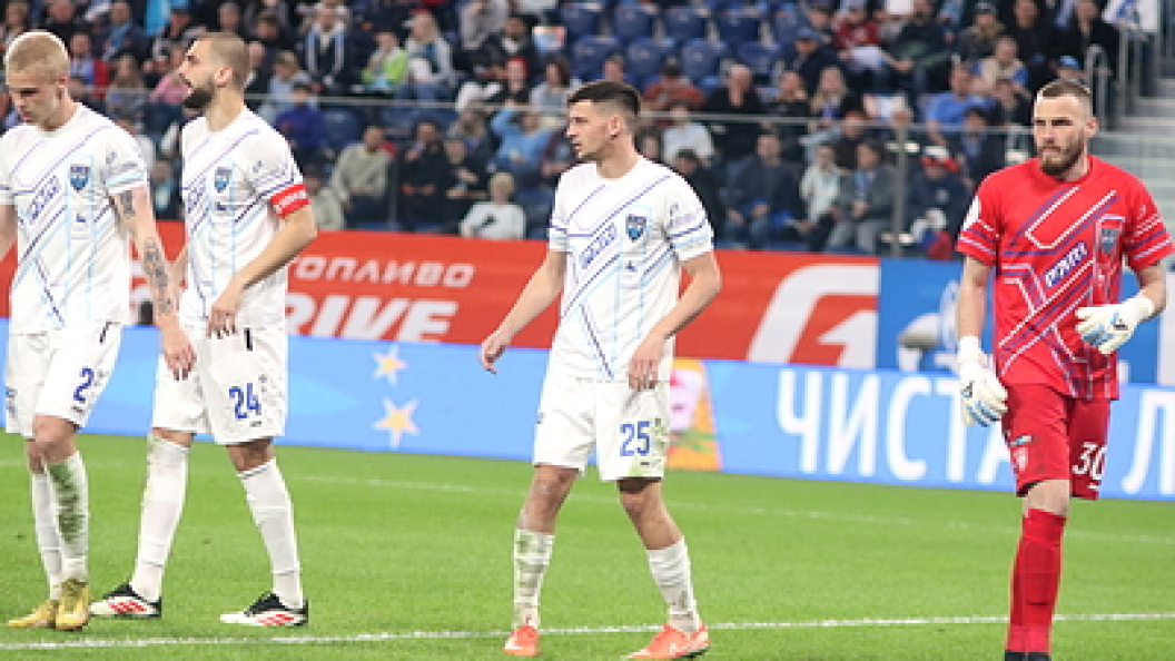    Эксперты считают, что матч Пари НН и Динамо Махачкала завершится вничью. Maksim Konstantinov//Globallookpress