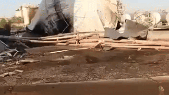 Последствия прилёта. GIF видео Politjoystic