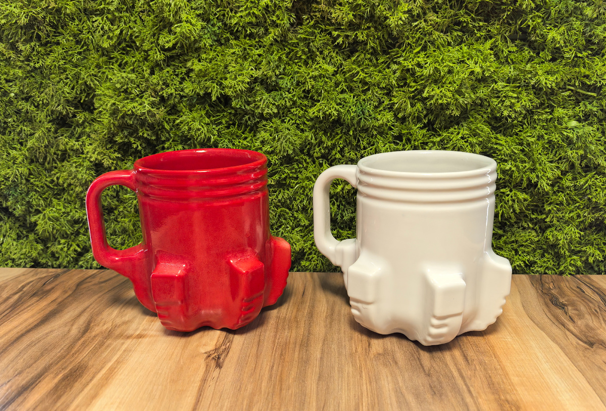 Осталась белая.