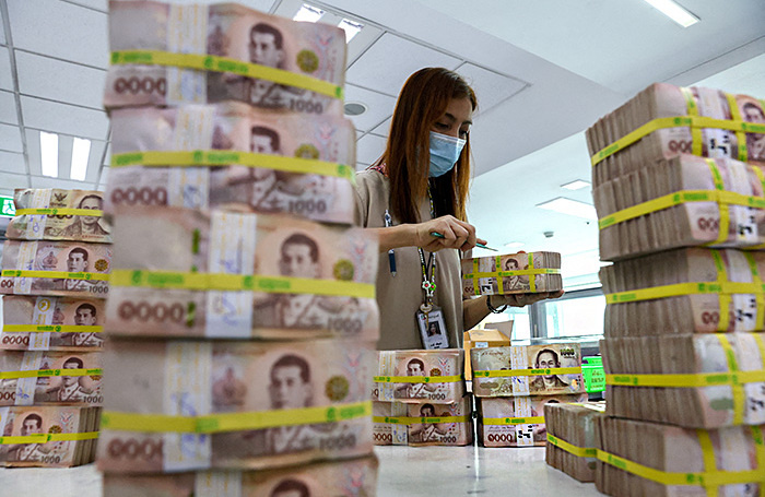    REUTERS/Athit Perawongmetha