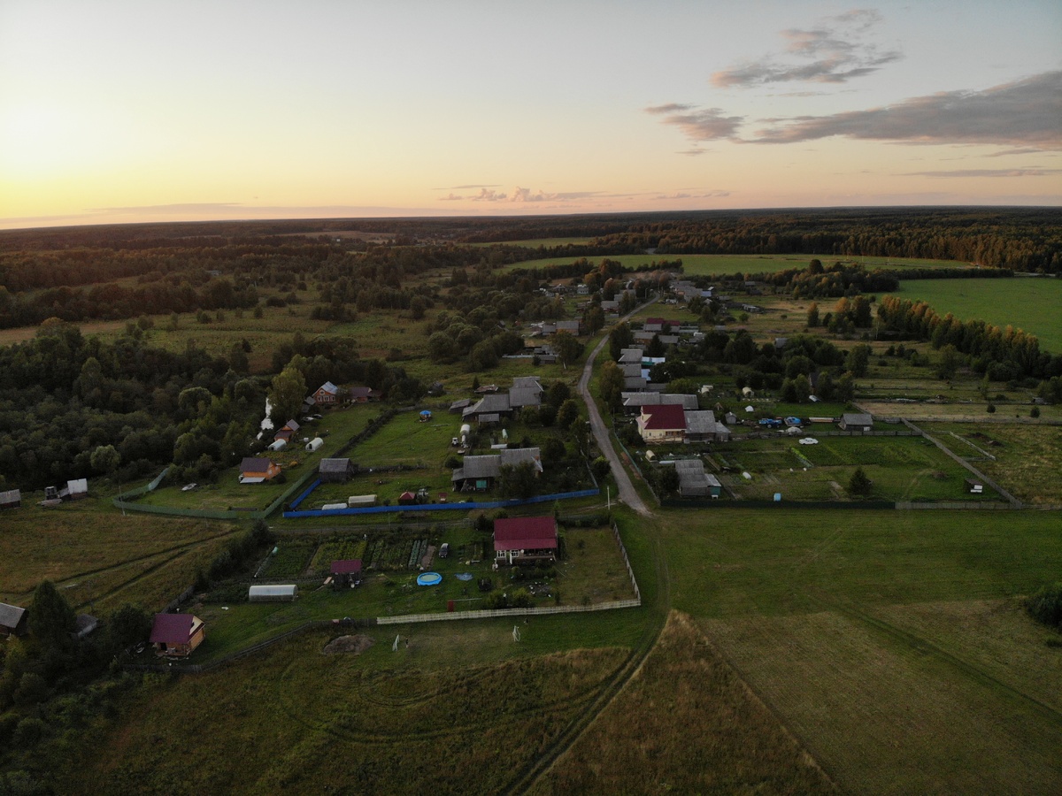 Вид на деревню Воробьёво.