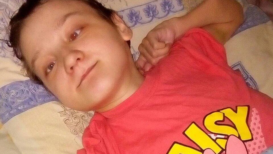 «Эта жуть происходила в течении многих лет»: мать долгие годы истязала дочь-инвалида, которая кричала от голода и холода