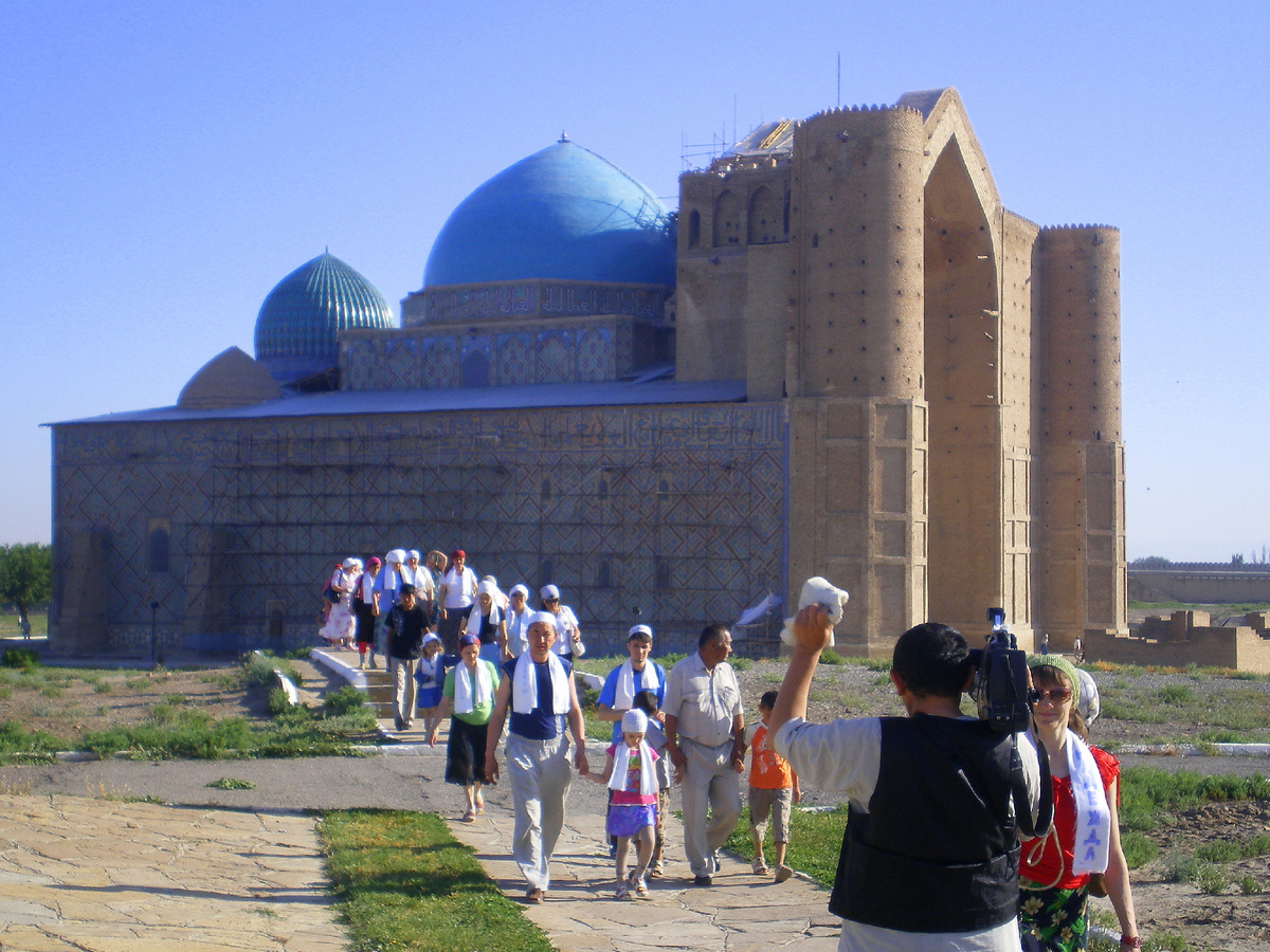 Мавзолей Ходжи Ахмеда Ясави, Туркестан, сентябрь 2010 г.