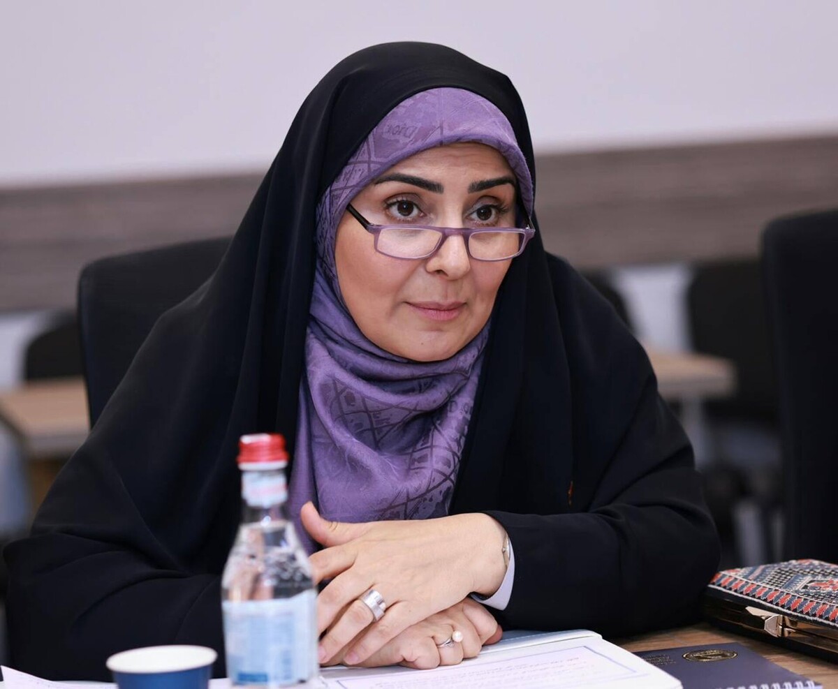 Министр ТУИ Давид Худатян принял министра дорог и градостроительства Исламской Республики Иран Фарзане Садех (18 августа 2025). Еревaн © Photo : press office of the Territorial Administration and Infrastructure of RA