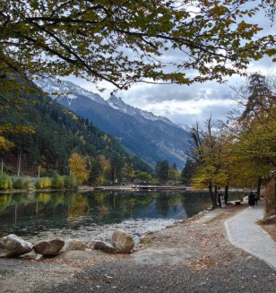 Домбай озера