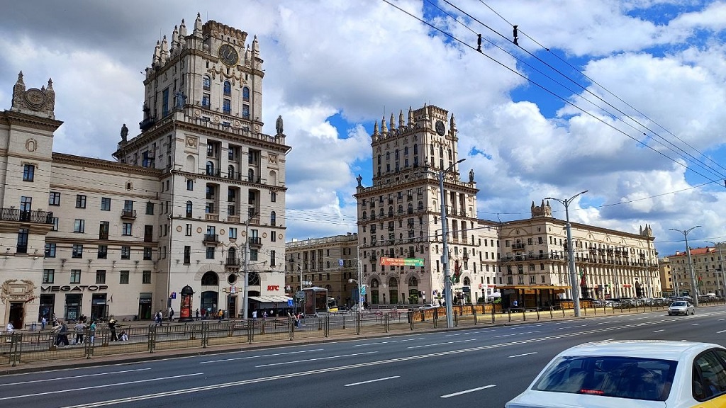 Фото авирора. Минск. Привокзальная площадь