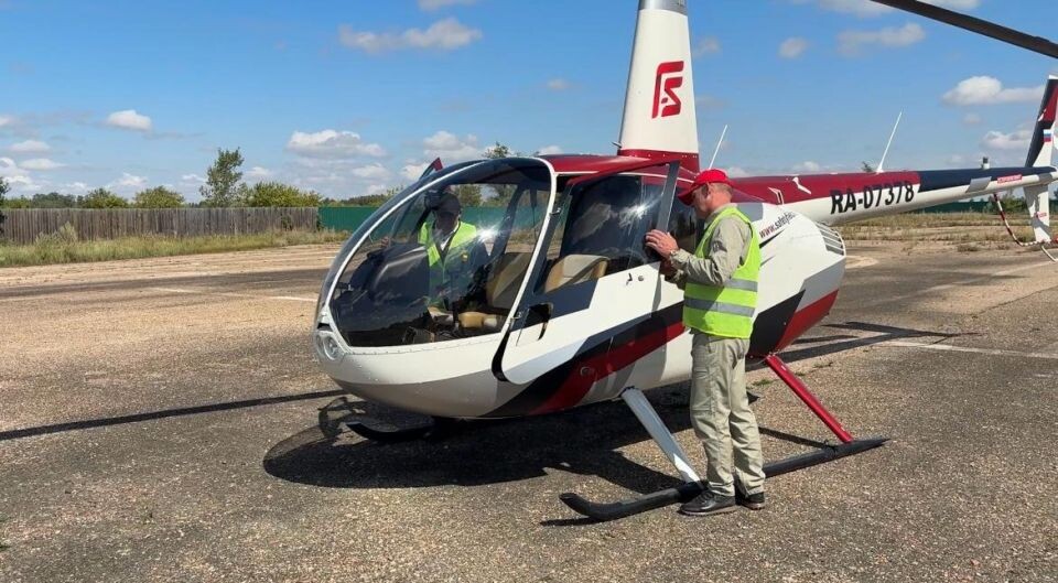    Вертолет авиалесоохраны. Источник: предоставлено министерством природных ресурсов и экологии Алтайского края