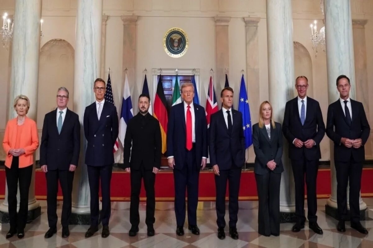    Fakt: Макрон нарушил дипломатический протокол в ходе съемки в Белом доме